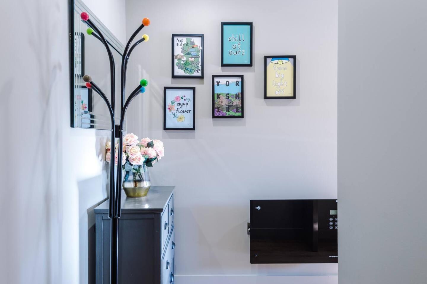 Stunning 2Bedroom 2Bathroom Apt With Parking Space Sheffield Buitenkant foto
